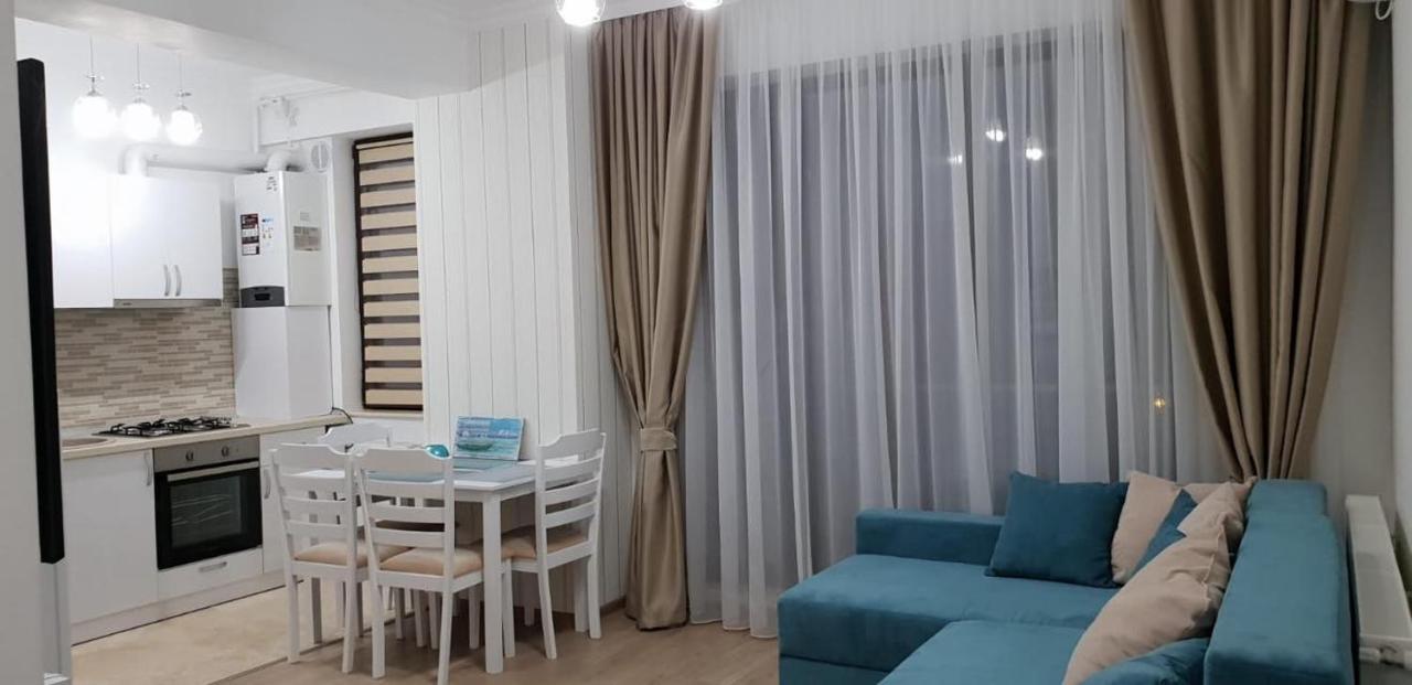 Apartament Laura Solid House Mamaia Eksteriør billede