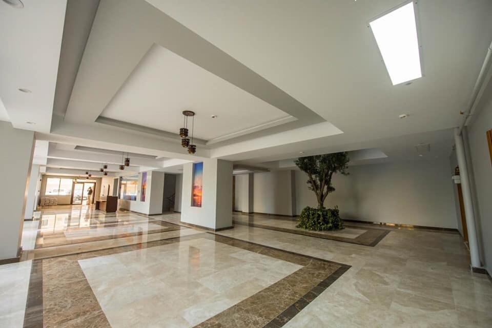 Apartament Laura Solid House Mamaia Eksteriør billede